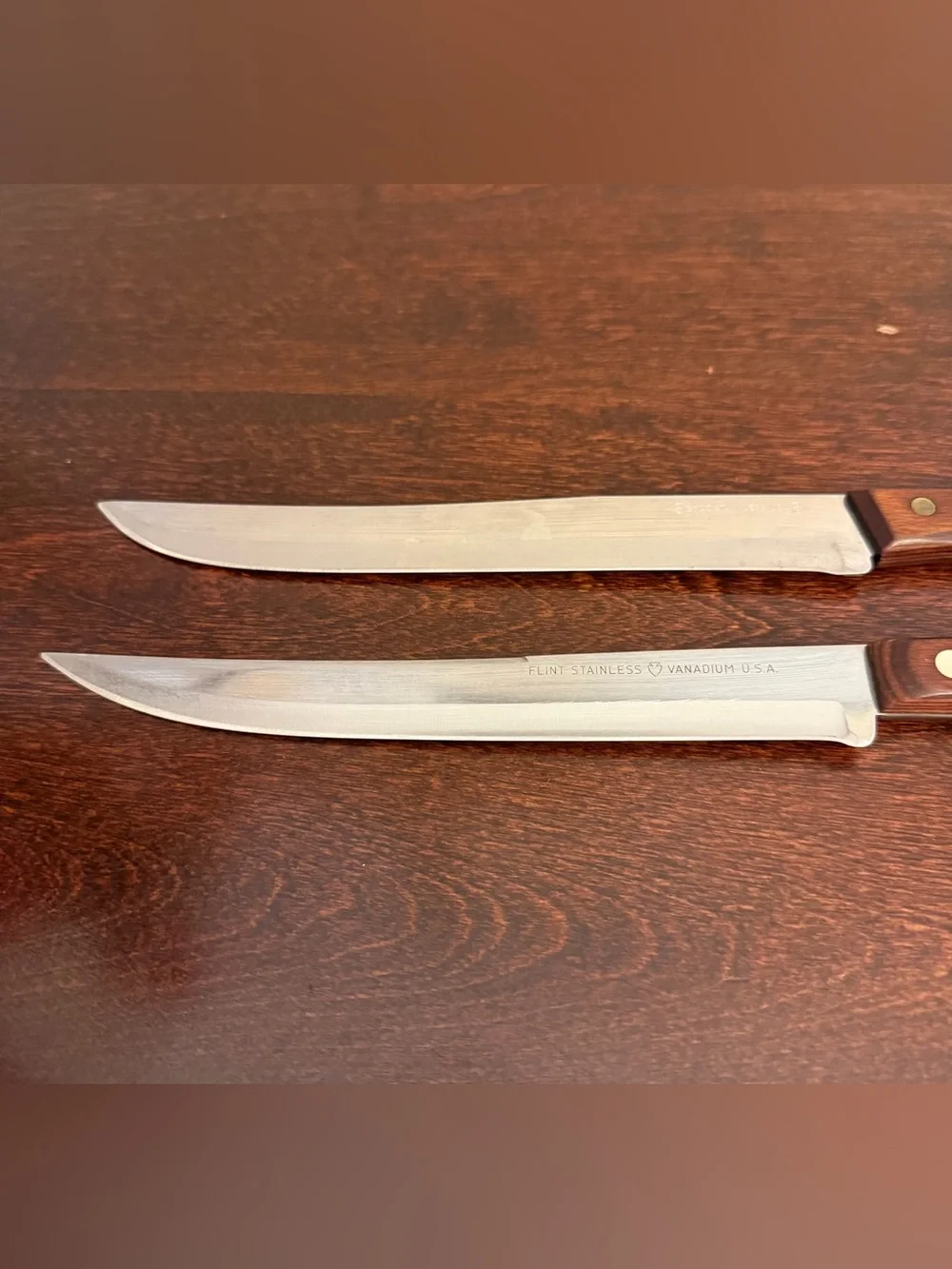 Vtg Ekco Flint Arrowhead Vanadium + Stainless Steel Slicing Knives Set Of 2 USA